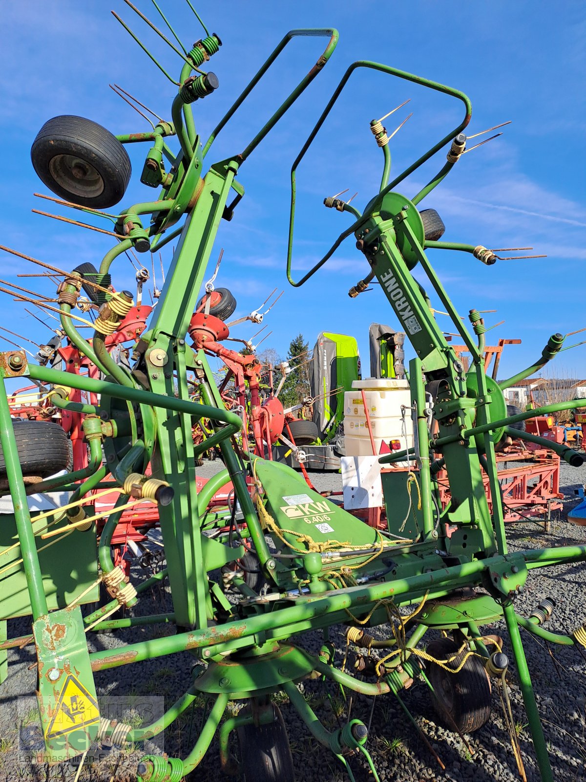 Kreiselheuer des Typs Krone KW 6.40/6, Gebrauchtmaschine in Weimar-Niederwalgern (Bild 1)