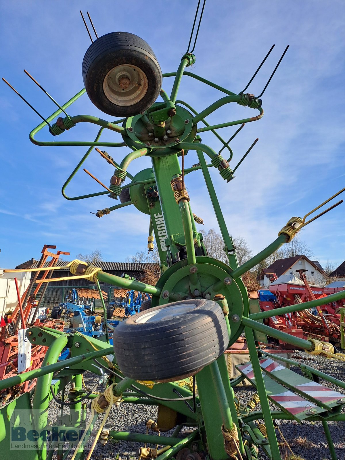 Kreiselheuer des Typs Krone KW 6.40/6, Gebrauchtmaschine in Weimar-Niederwalgern (Bild 3)