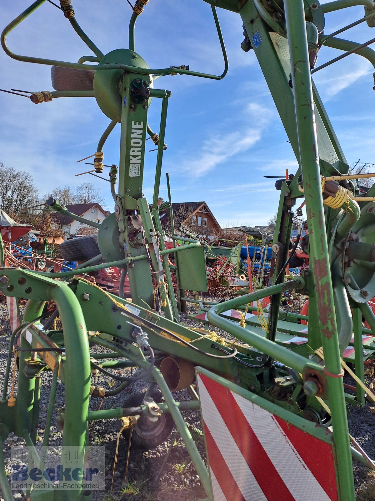 Kreiselheuer des Typs Krone KW 6.40/6, Gebrauchtmaschine in Weimar-Niederwalgern (Bild 4)