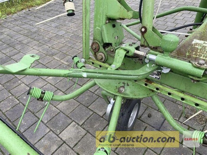 Kreiselheuer des Typs Krone KW 6.70 / 6, Gebrauchtmaschine in Töging am Inn (Bild 9)