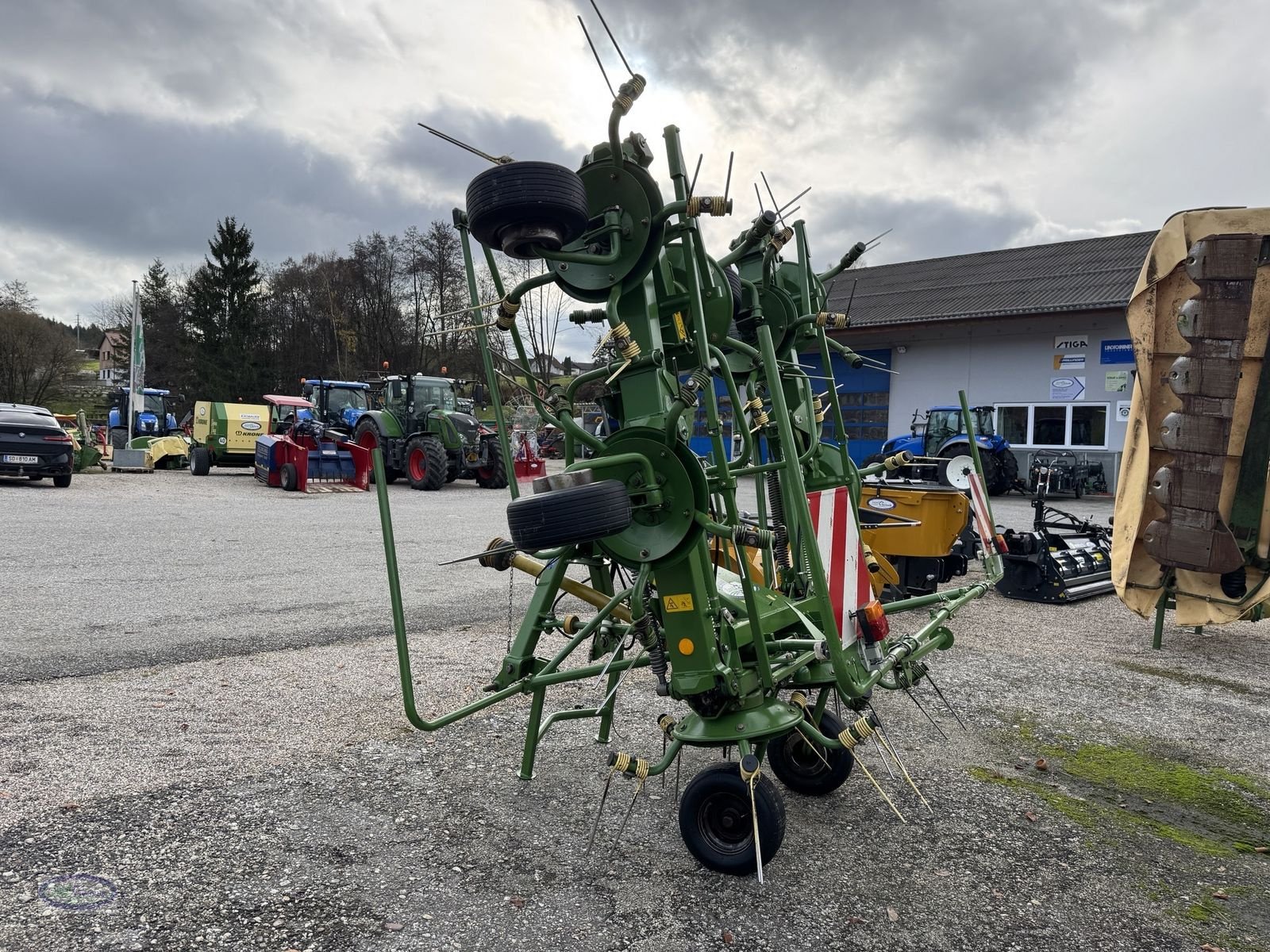 Kreiselheuer des Typs Krone KW 7,92/8, Gebrauchtmaschine in Münzkirchen (Bild 8)