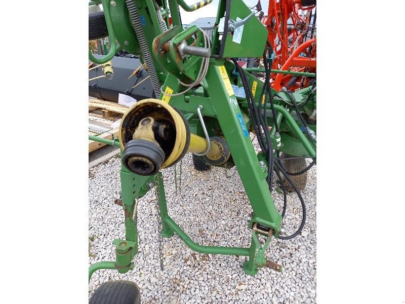 Kreiselheuer des Typs Krone KW 7,92 / 8x5, Gebrauchtmaschine in Levier (Bild 2)