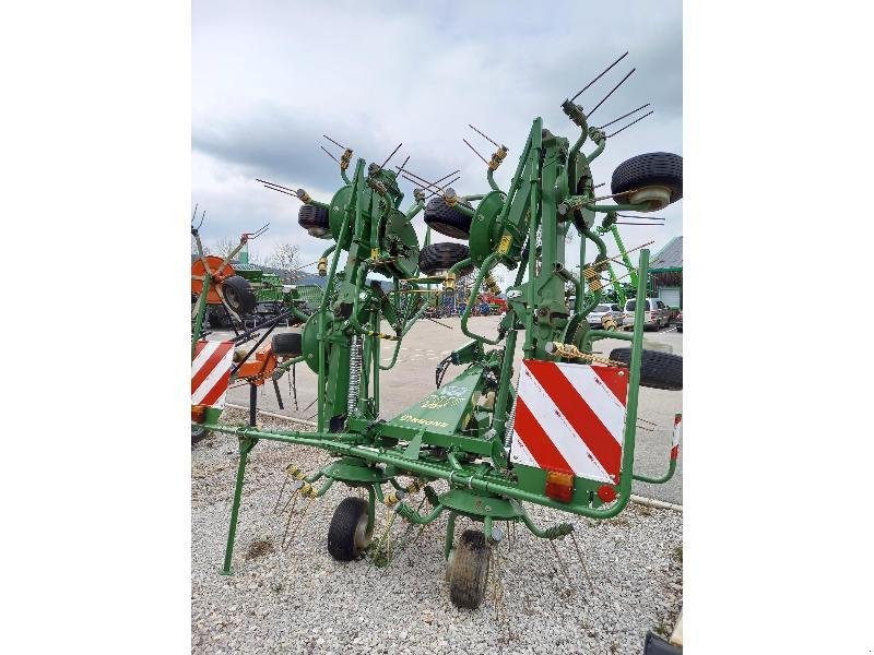 Kreiselheuer des Typs Krone KW 7,92 / 8x5, Gebrauchtmaschine in Levier (Bild 4)