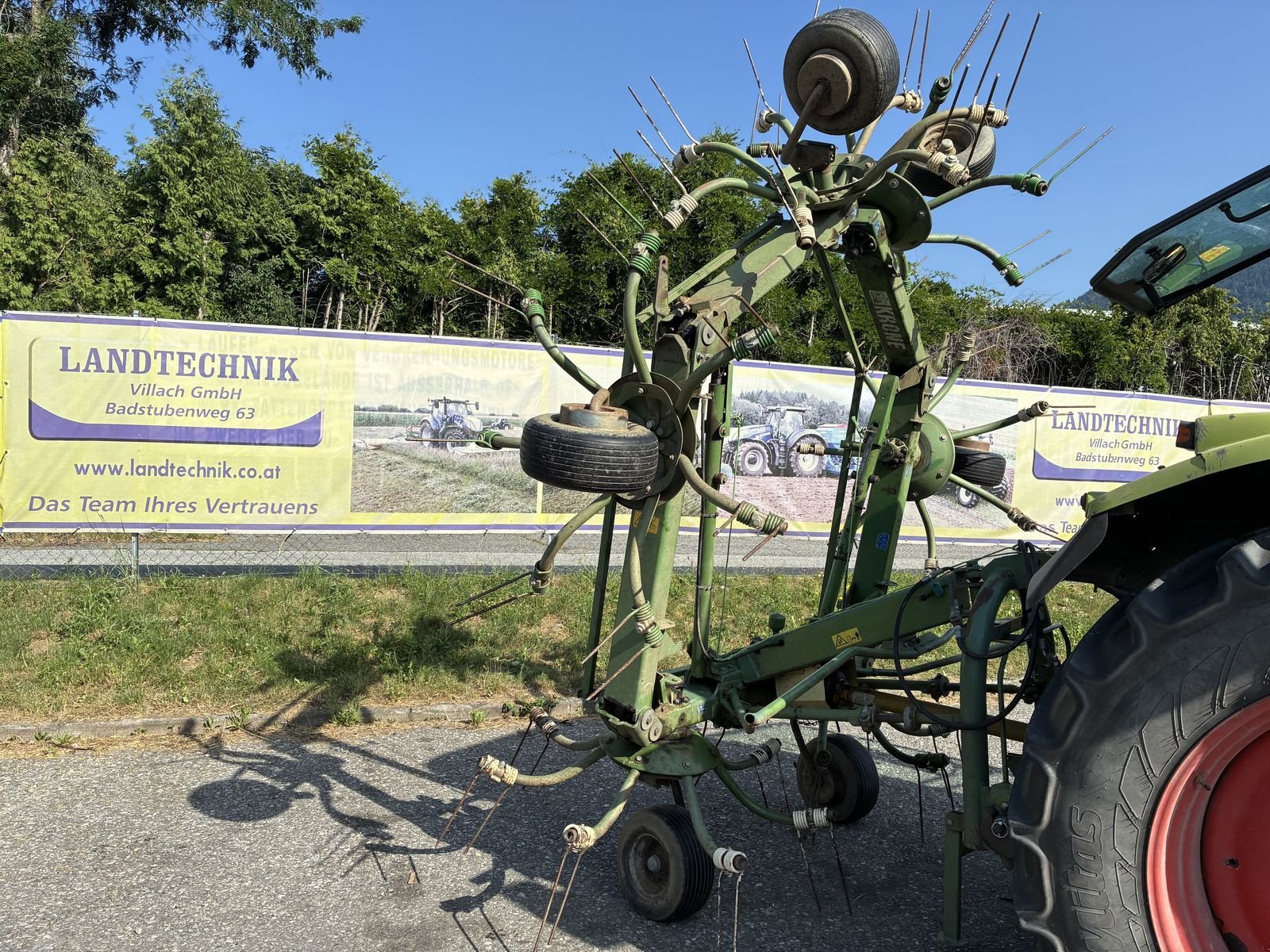 Kreiselheuer of the type Krone KW 7.70-6x7, Gebrauchtmaschine in Villach (Picture 1)