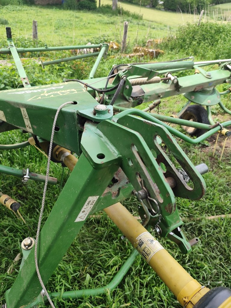 Kreiselheuer des Typs Krone KW 7.82, Gebrauchtmaschine in Calmont (Bild 2)