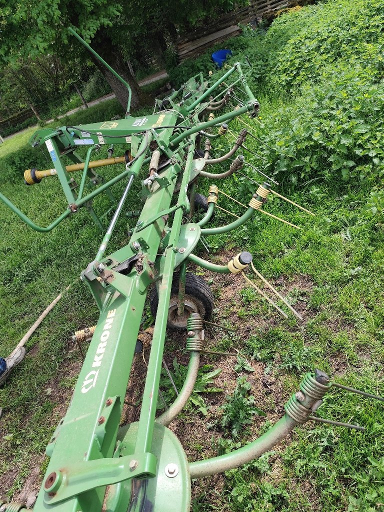 Kreiselheuer des Typs Krone KW 7.82, Gebrauchtmaschine in Calmont (Bild 4)