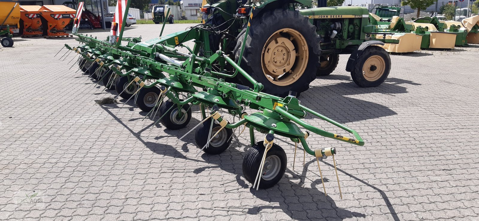 Kreiselheuer des Typs Krone KW 7.92/8, Gebrauchtmaschine in Vöhringen (Bild 1)