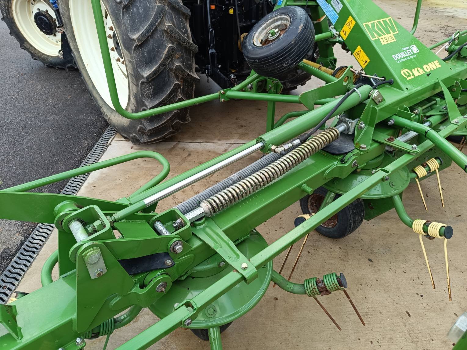 Kreiselheuer typu Krone KW 7.92/8, Gebrauchtmaschine v Trun (Obrázek 5)