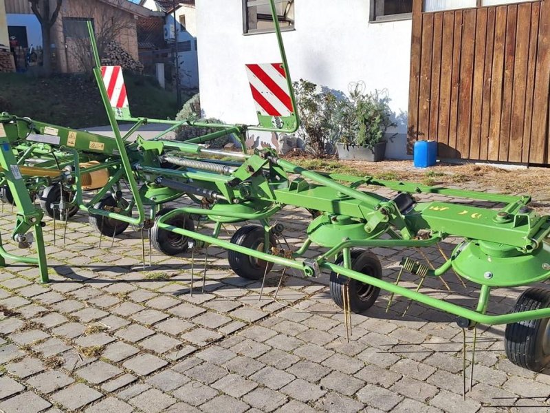 Kreiselheuer del tipo Krone KW 7.92/8, Gebrauchtmaschine In Saaldorf-Surheim (Immagine 1)