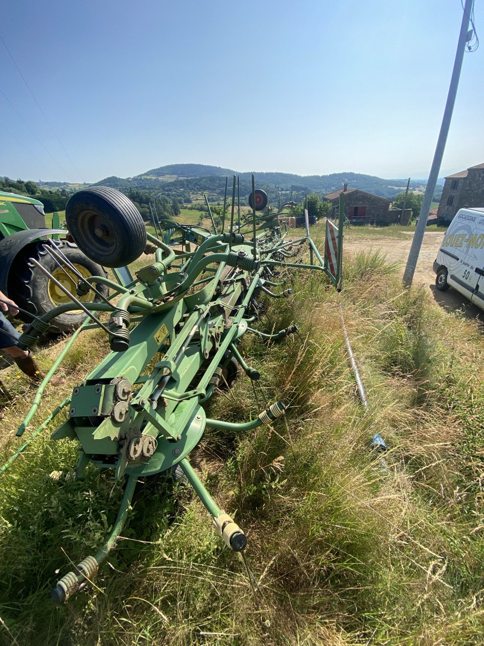 Kreiselheuer des Typs Krone KW 8.80/8, Gebrauchtmaschine in VERNOUX EN VIVARAIS (Bild 2)
