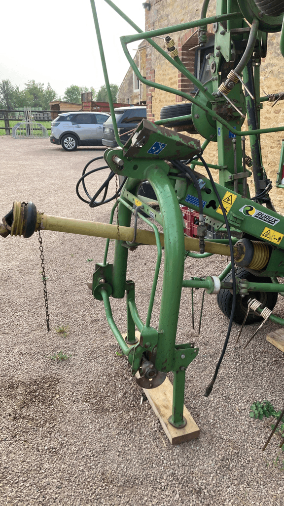 Kreiselheuer des Typs Krone KW 8.80, Gebrauchtmaschine in CINTHEAUX (Bild 5)