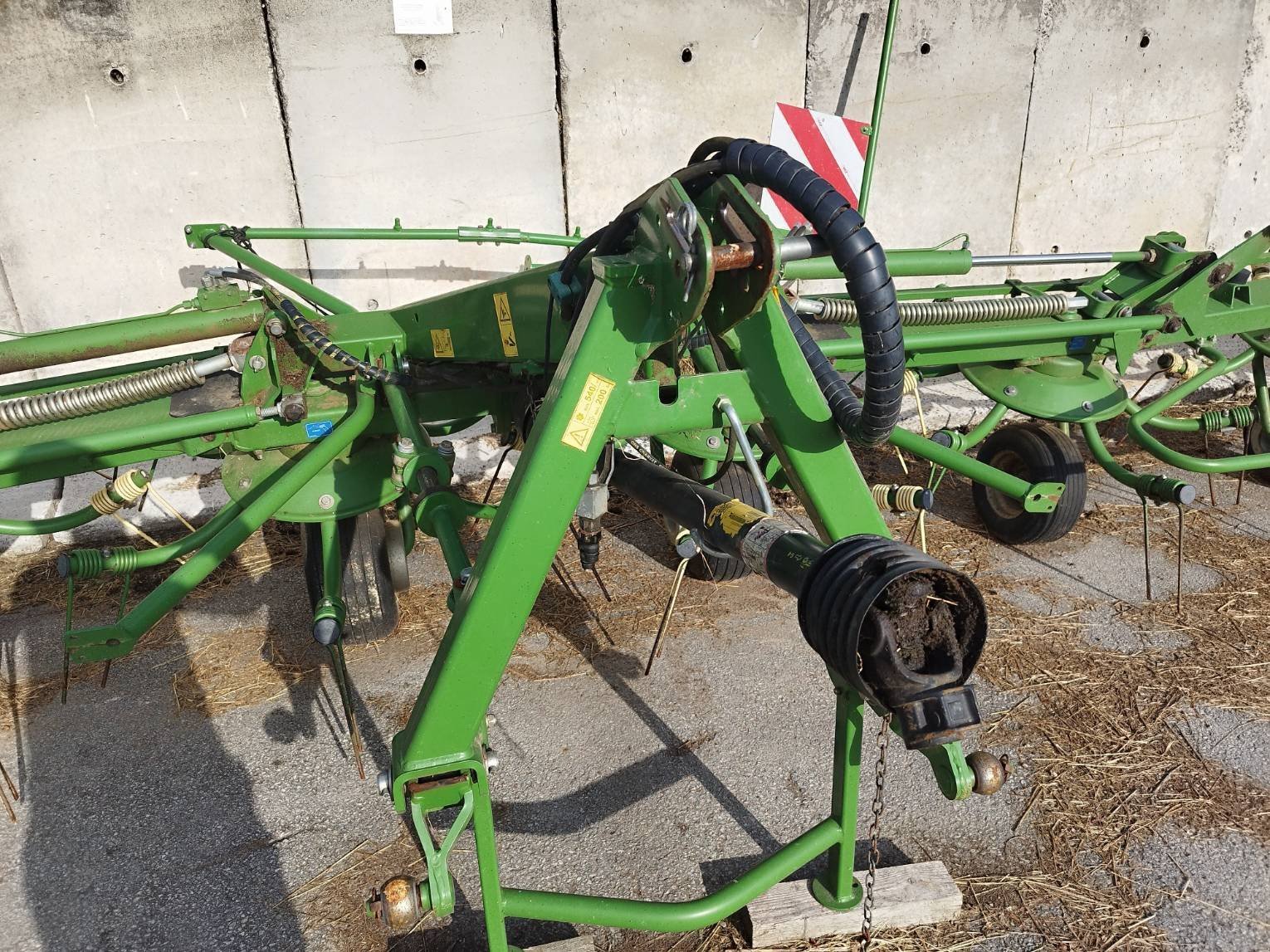 Kreiselheuer of the type Krone KW 8.82/8, Gebrauchtmaschine in Le Horps (Picture 7)