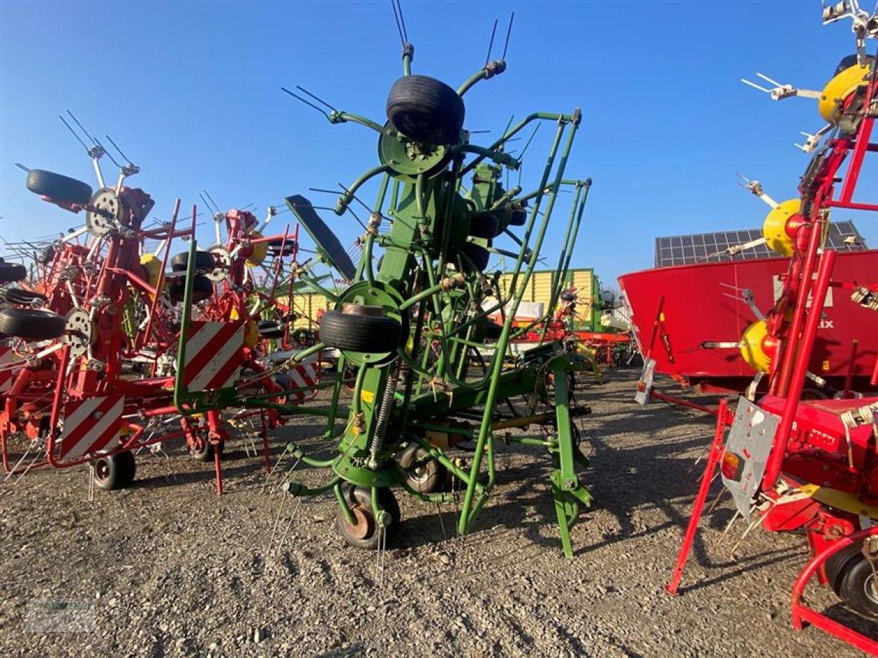 Kreiselheuer of the type Krone KW 8.82, Gebrauchtmaschine in Bad Wildungen - Wega (Picture 2)