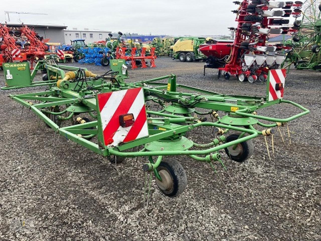 Kreiselheuer typu Krone KW 9.02/8 T, Gebrauchtmaschine v Neuhof - Dorfborn (Obrázek 3)
