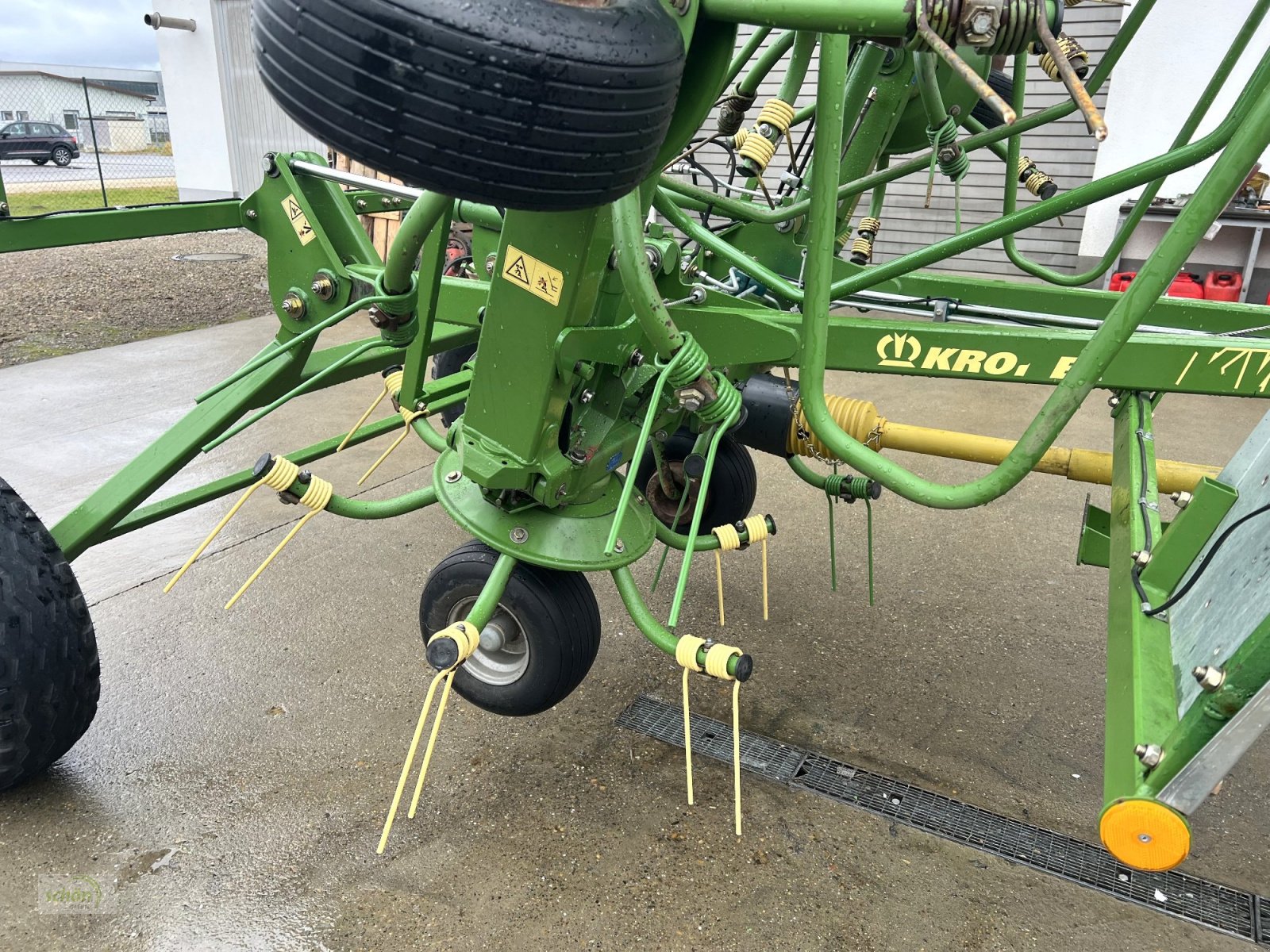 Kreiselheuer Türe ait Krone KWT 11.22/10 - ein 10-er Kreiselheuer mit Fahrwerk, Gebrauchtmaschine içinde Burgrieden (resim 14)