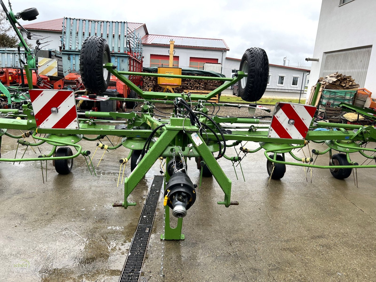 Kreiselheuer Türe ait Krone KWT 11.22/10 - ein 10-er Kreiselheuer mit Fahrwerk, Gebrauchtmaschine içinde Burgrieden (resim 25)