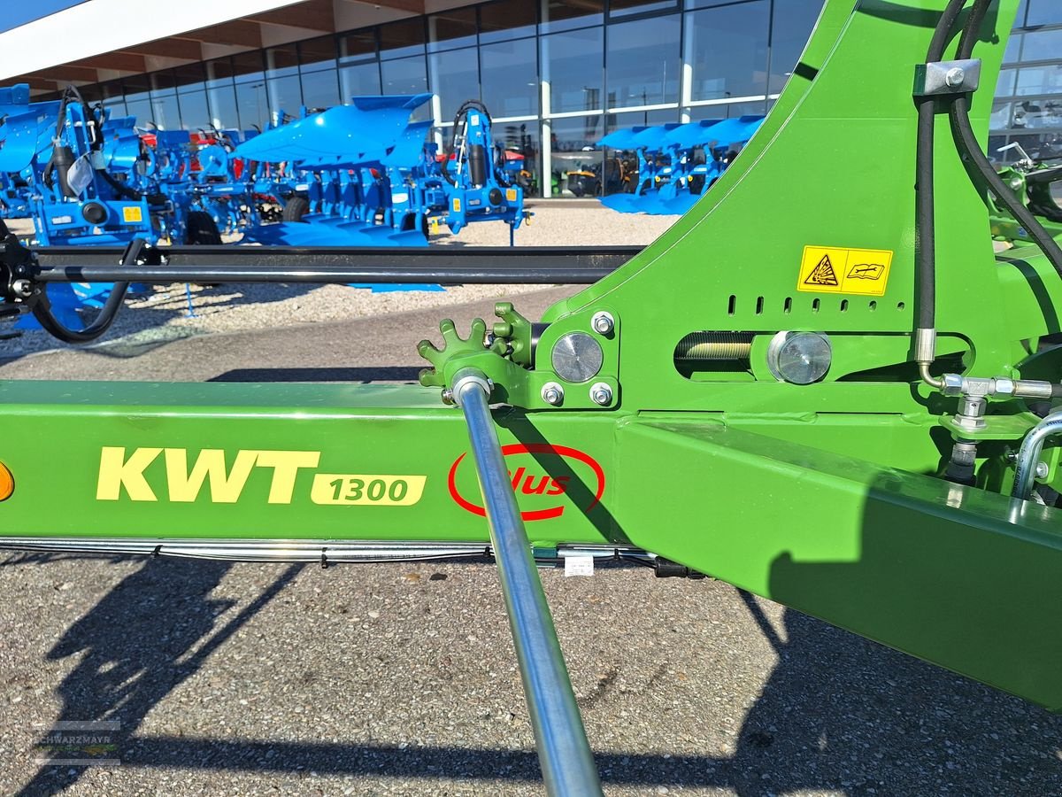 Kreiselheuer des Typs Krone KWT 1300, Neumaschine in Gampern (Bild 15)