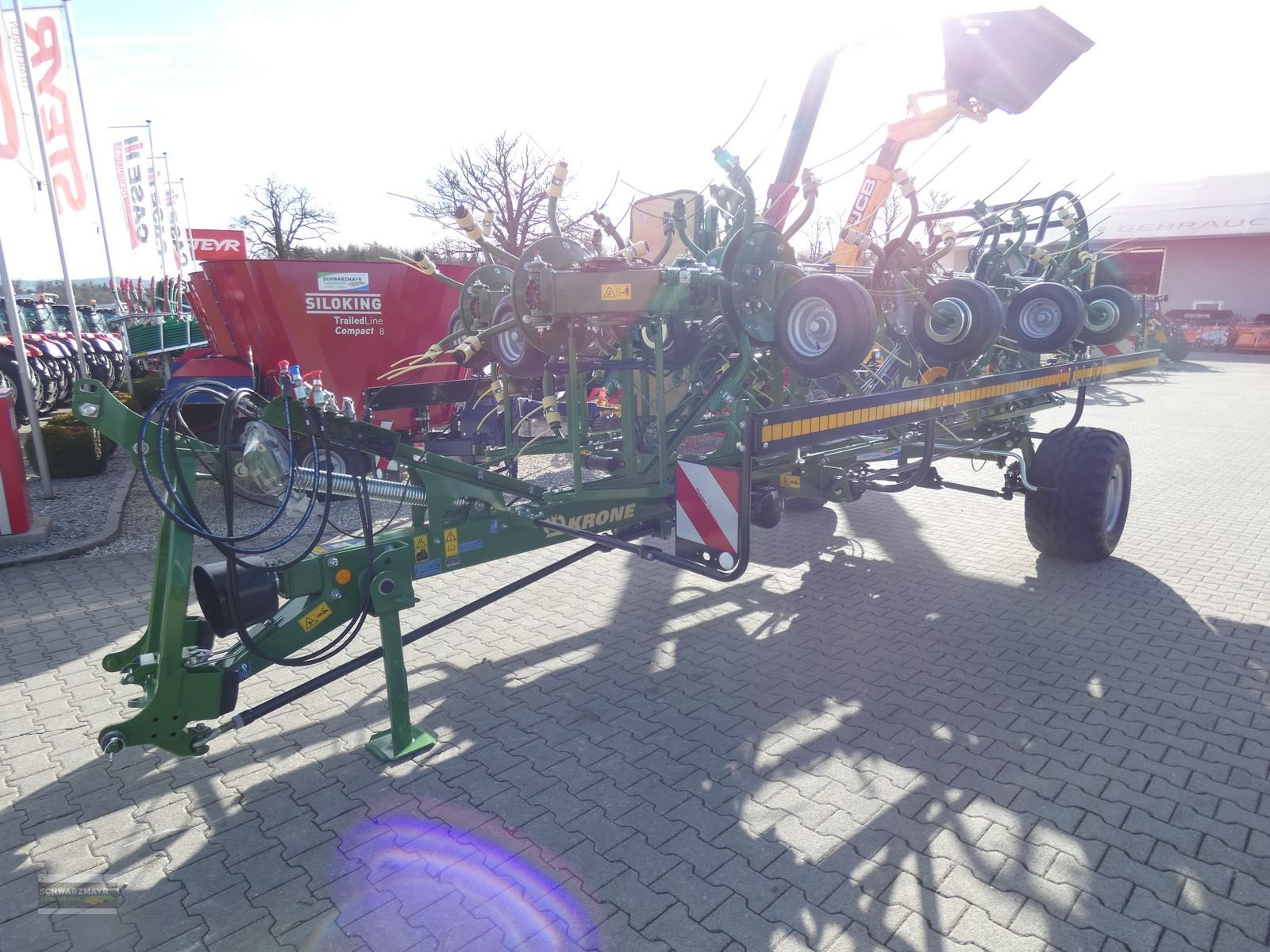 Kreiselheuer des Typs Krone KWT 1600, Neumaschine in Gampern (Bild 8)