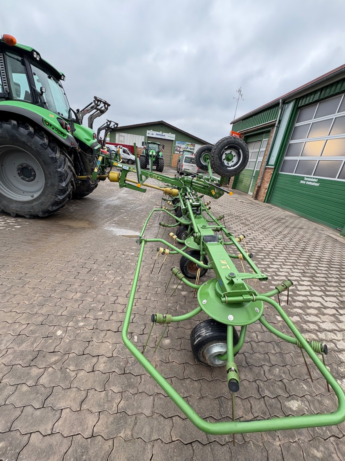 Kreiselheuer типа Krone KWT 8.82/8, Gebrauchtmaschine в Diemelsee (Фотография 11)