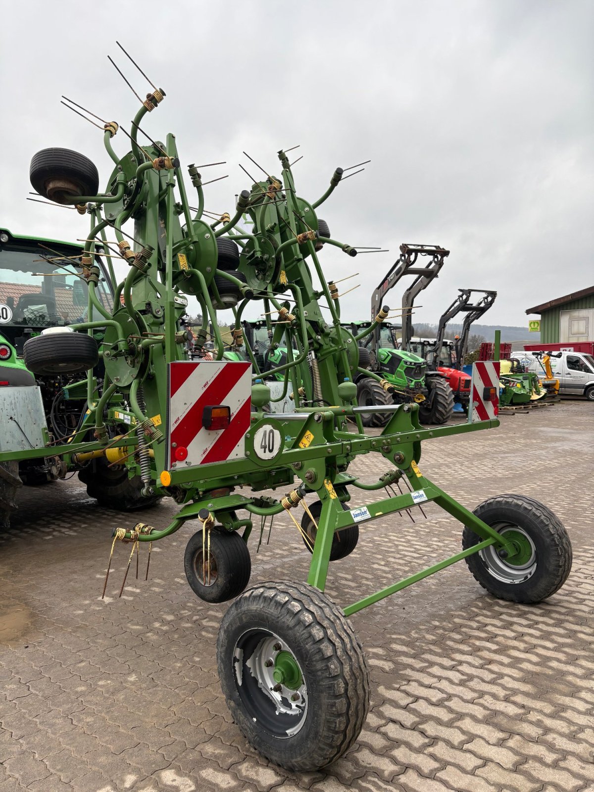 Kreiselheuer типа Krone KWT 8.82/8, Gebrauchtmaschine в Diemelsee (Фотография 13)