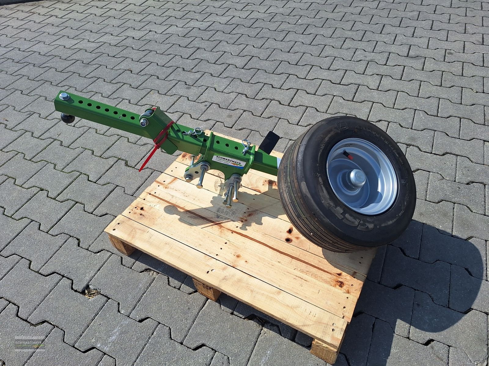 Kreiselheuer of the type Krone Tastrad Vendro, Neumaschine in Gampern (Picture 2)