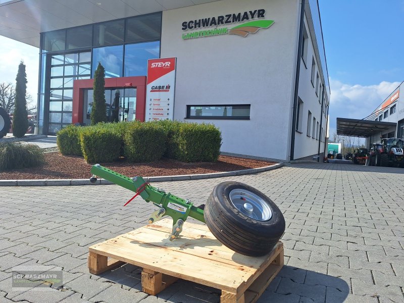 Kreiselheuer des Typs Krone Tastrad Vendro, Neumaschine in Gampern (Bild 1)