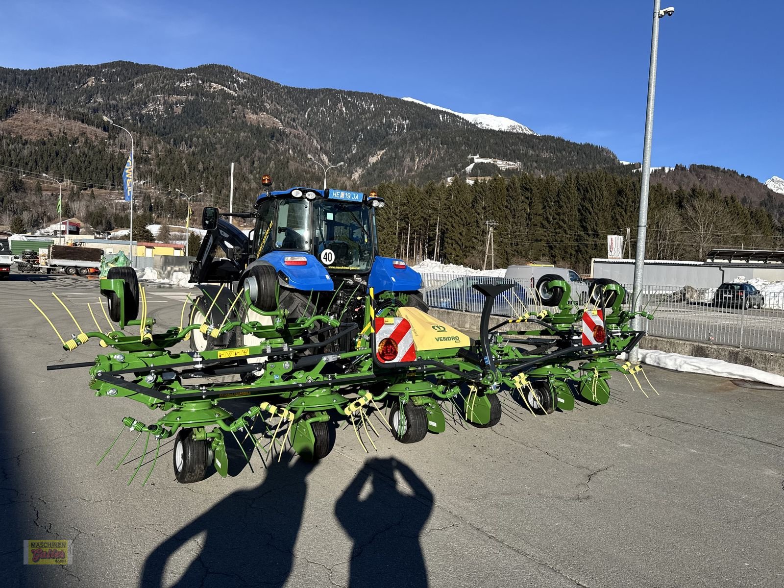 Kreiselheuer of the type Krone Vendro 1020 Kreiselzettwender, Neumaschine in Kötschach (Picture 14)