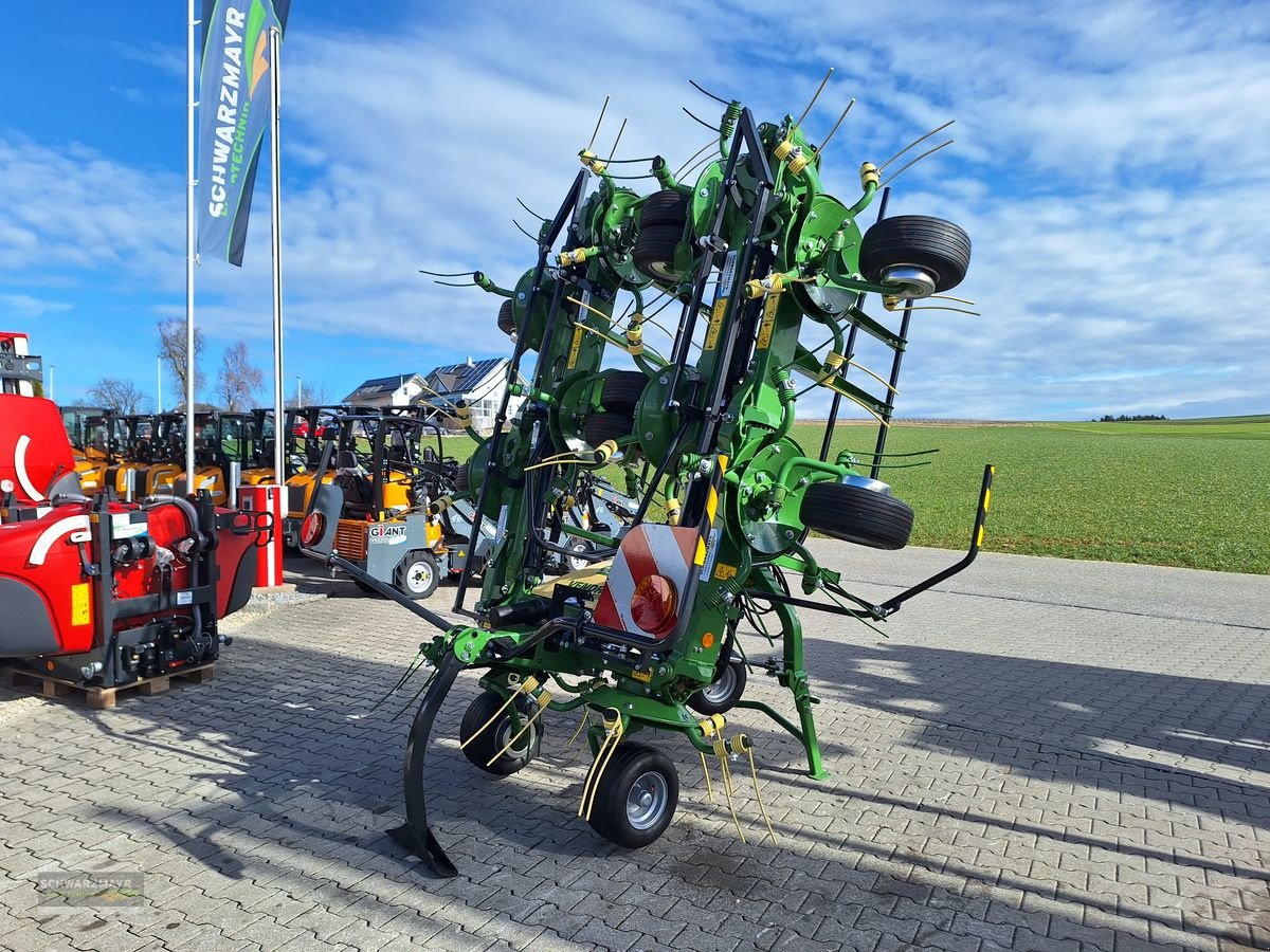 Kreiselheuer des Typs Krone Vendro 1020, Neumaschine in Aurolzmünster (Bild 4)