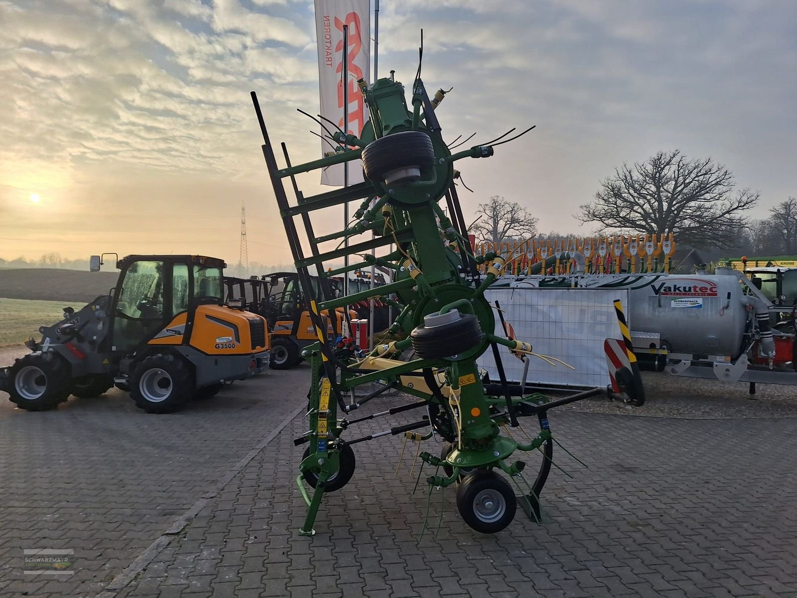 Kreiselheuer des Typs Krone Vendro 1020, Neumaschine in Aurolzmünster (Bild 5)