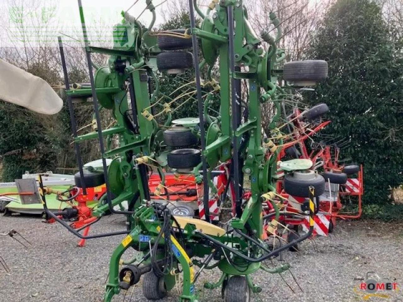 Kreiselheuer typu Krone vendro 1120, Gebrauchtmaschine w GENNES-SUR-GLAIZE (Zdjęcie 2)