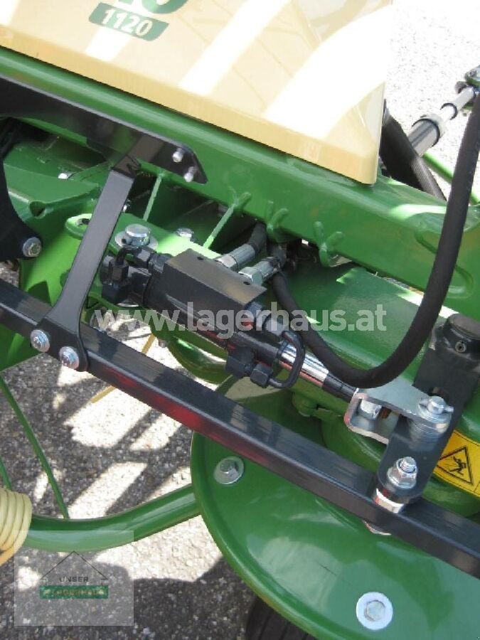 Kreiselheuer of the type Krone VENDRO 1120, Neumaschine in Ottensheim (Picture 8)