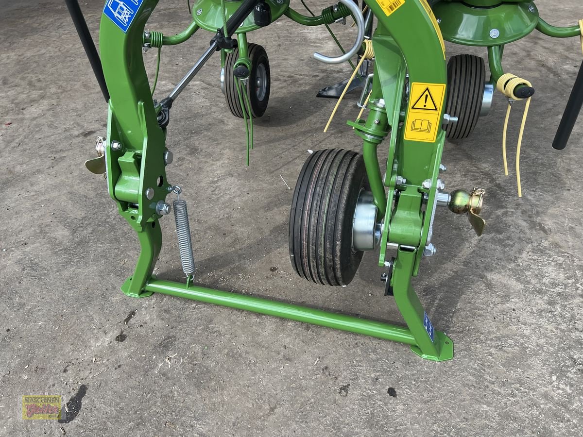 Kreiselheuer des Typs Krone Vendro 420 Highland, Neumaschine in Kötschach (Bild 8)