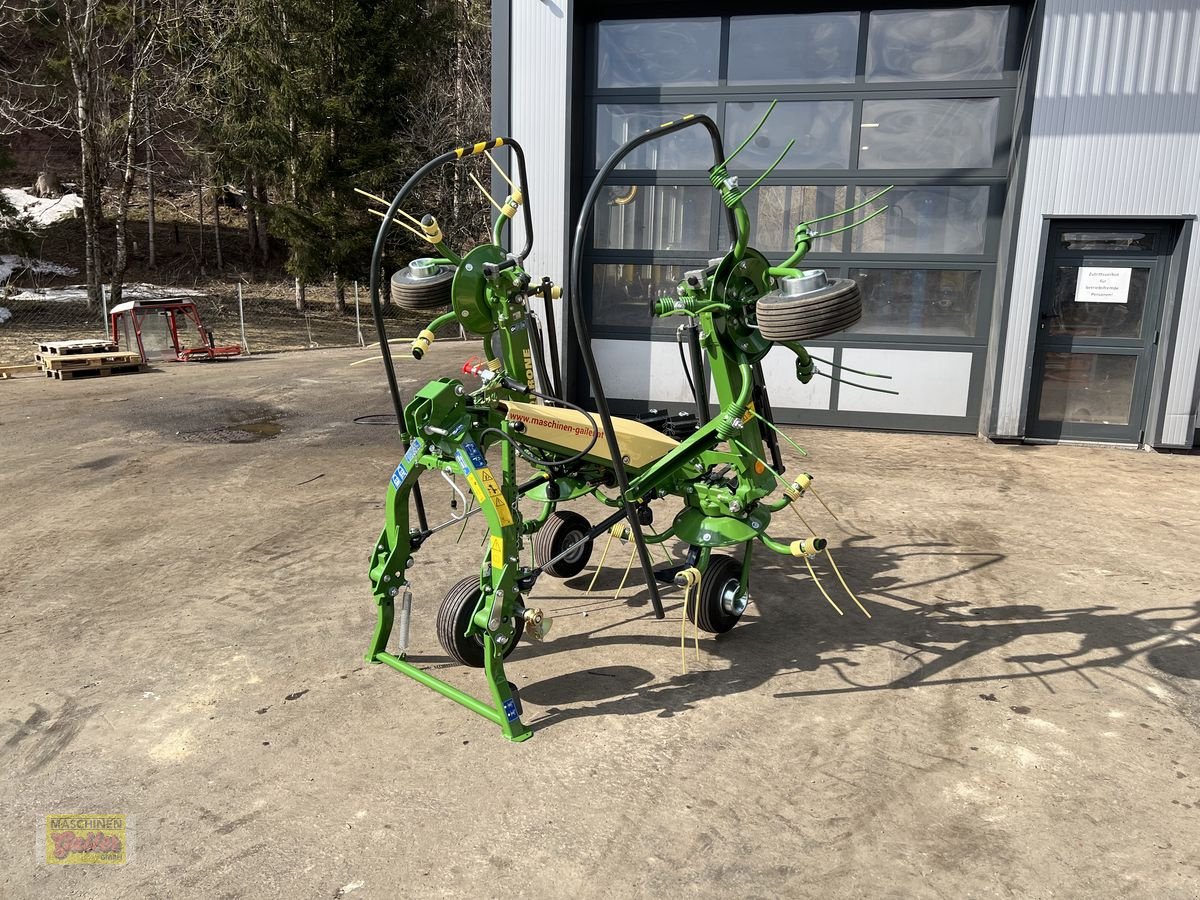 Kreiselheuer des Typs Krone Vendro 420 Highland, Neumaschine in Kötschach (Bild 1)