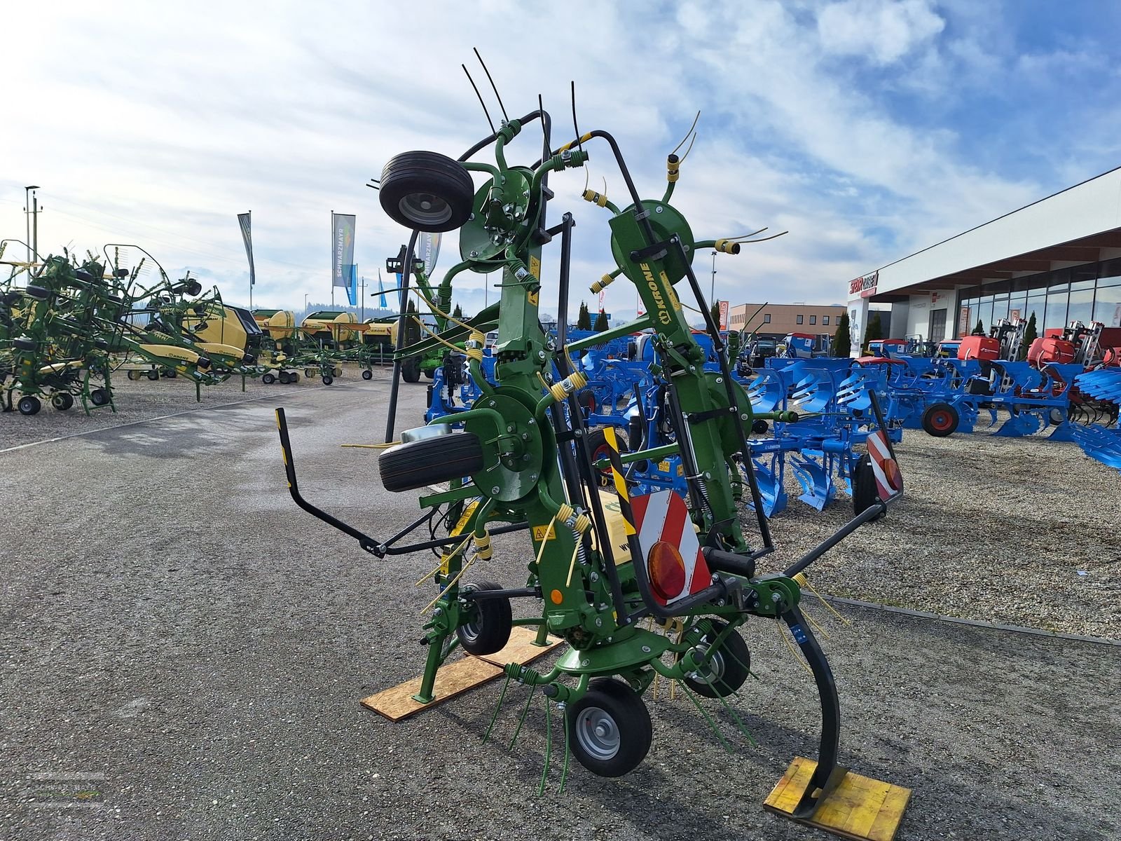 Kreiselheuer des Typs Krone Vendro 620, Neumaschine in Aurolzmünster (Bild 4)