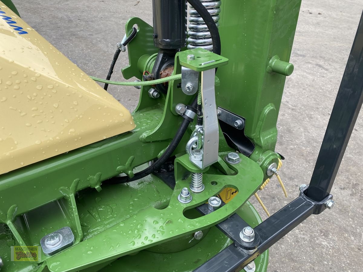 Kreiselheuer of the type Krone Vendro 620, Neumaschine in Kötschach (Picture 18)