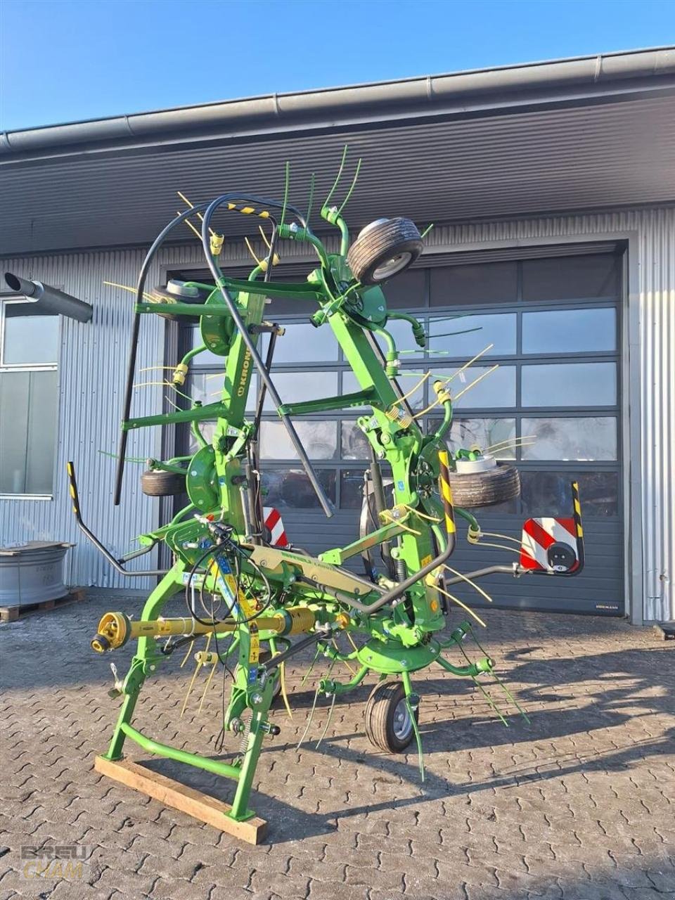 Kreiselheuer del tipo Krone Vendro 680, Neumaschine en Cham (Imagen 1)