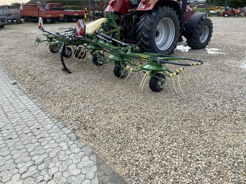 Krone Vendro 680, Neumaschine, Baujahr: 2023 (Bild 1) Kreiselheuer des Typs Krone Vendro 680, Neumaschine in Eitensheim (Bild 1)