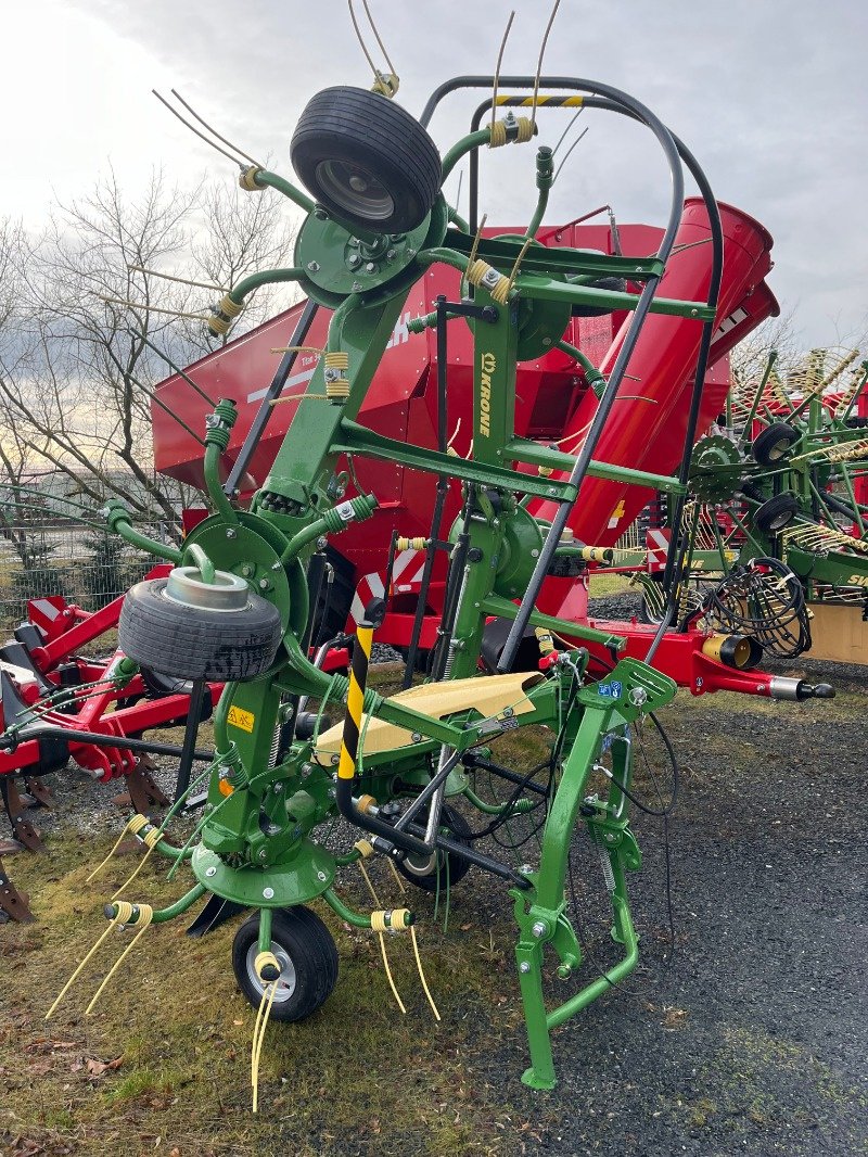 Kreiselheuer Türe ait Krone Vendro 680, Neumaschine içinde Ebersbach (resim 5)