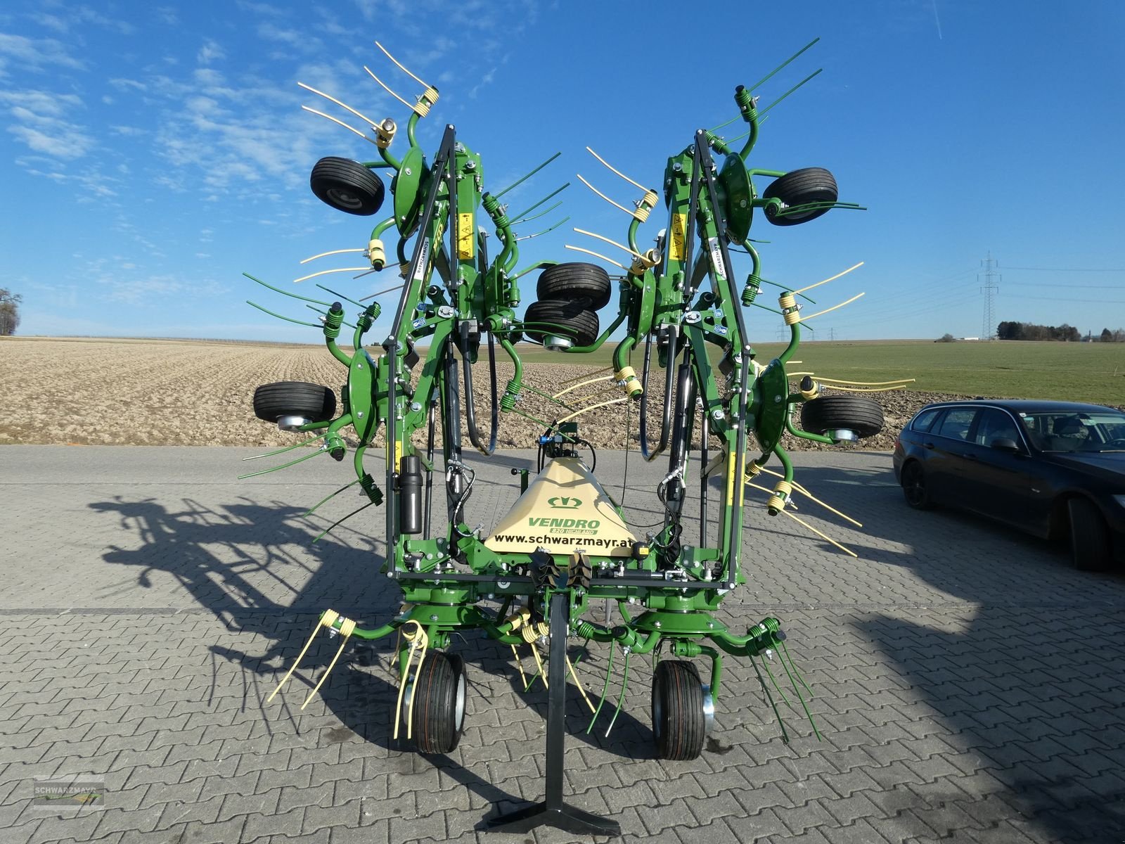 Kreiselheuer des Typs Krone Vendro 820 Highland, Neumaschine in Aurolzmünster (Bild 3)