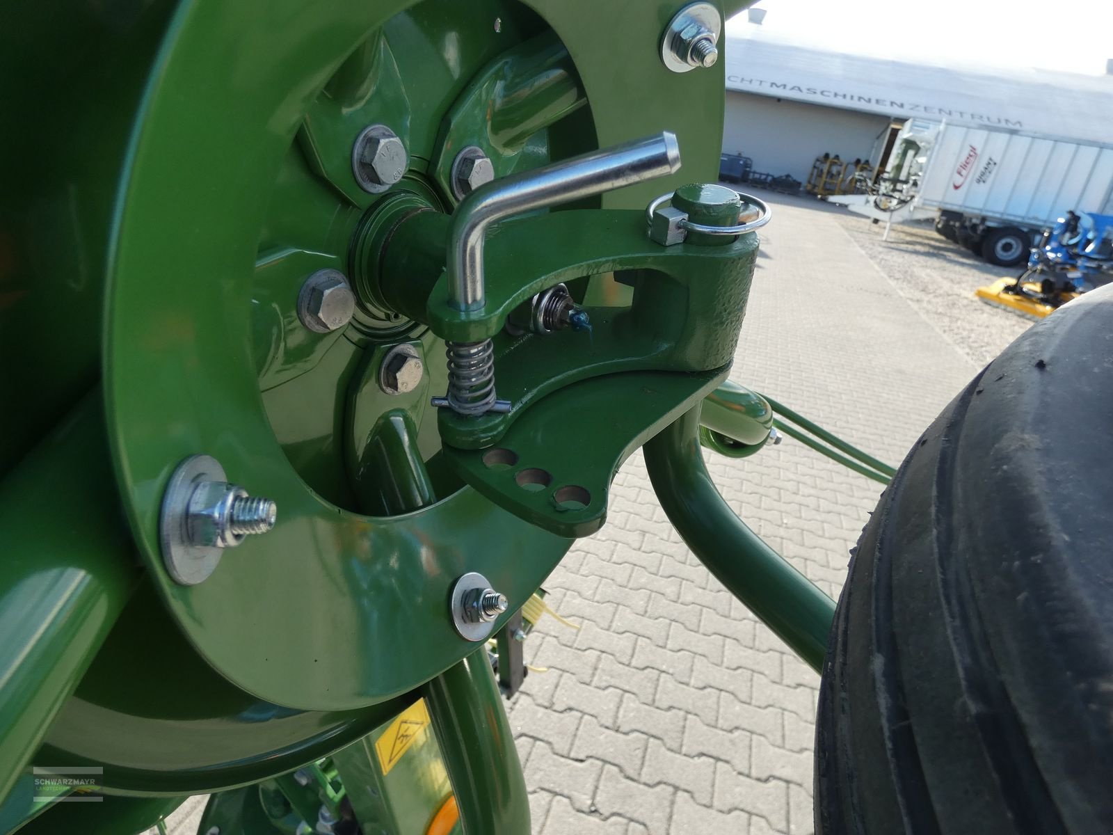 Kreiselheuer des Typs Krone Vendro 820 Highland, Neumaschine in Aurolzmünster (Bild 8)