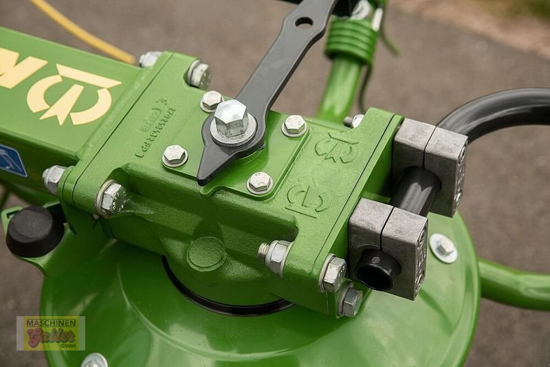 Kreiselheuer of the type Krone Vendro 820 Highland, Neumaschine in Kötschach (Picture 18)