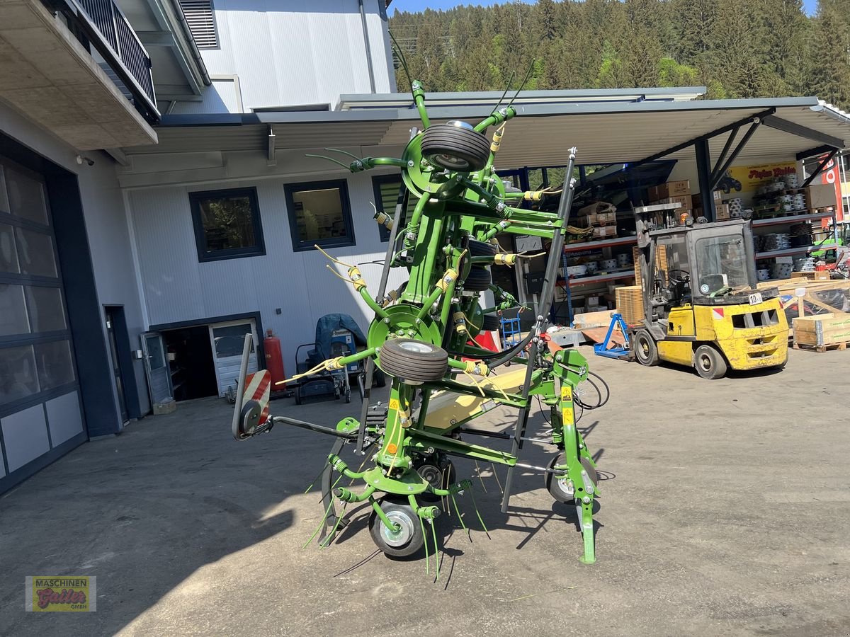 Kreiselheuer of the type Krone Vendro 820 Highland, Neumaschine in Kötschach (Picture 3)