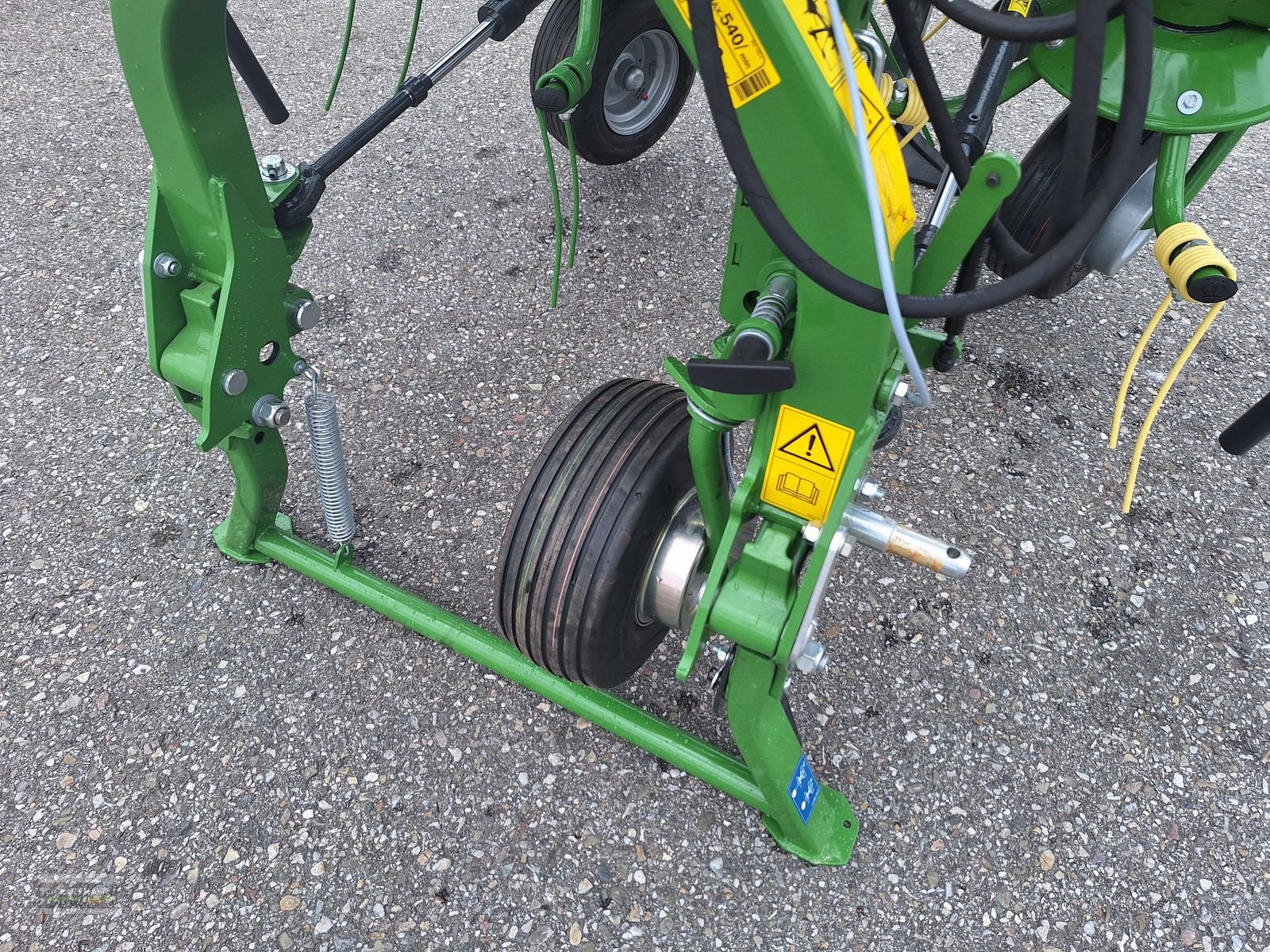 Kreiselheuer Türe ait Krone Vendro 820 Highland, Neumaschine içinde Gampern (resim 8)