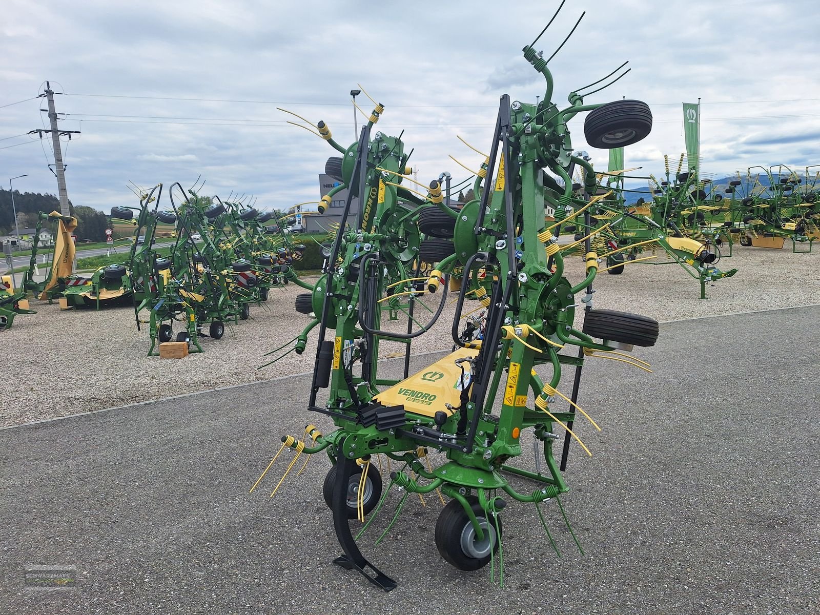 Kreiselheuer Türe ait Krone Vendro 820 Highland, Neumaschine içinde Gampern (resim 4)