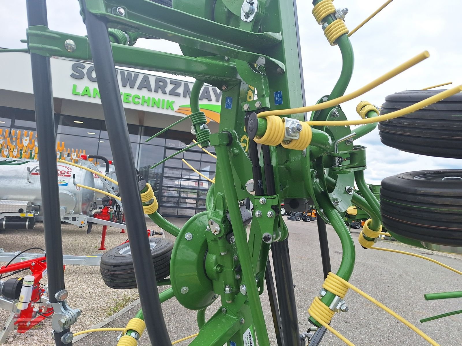 Kreiselheuer Türe ait Krone Vendro 820 Highland, Neumaschine içinde Gampern (resim 11)