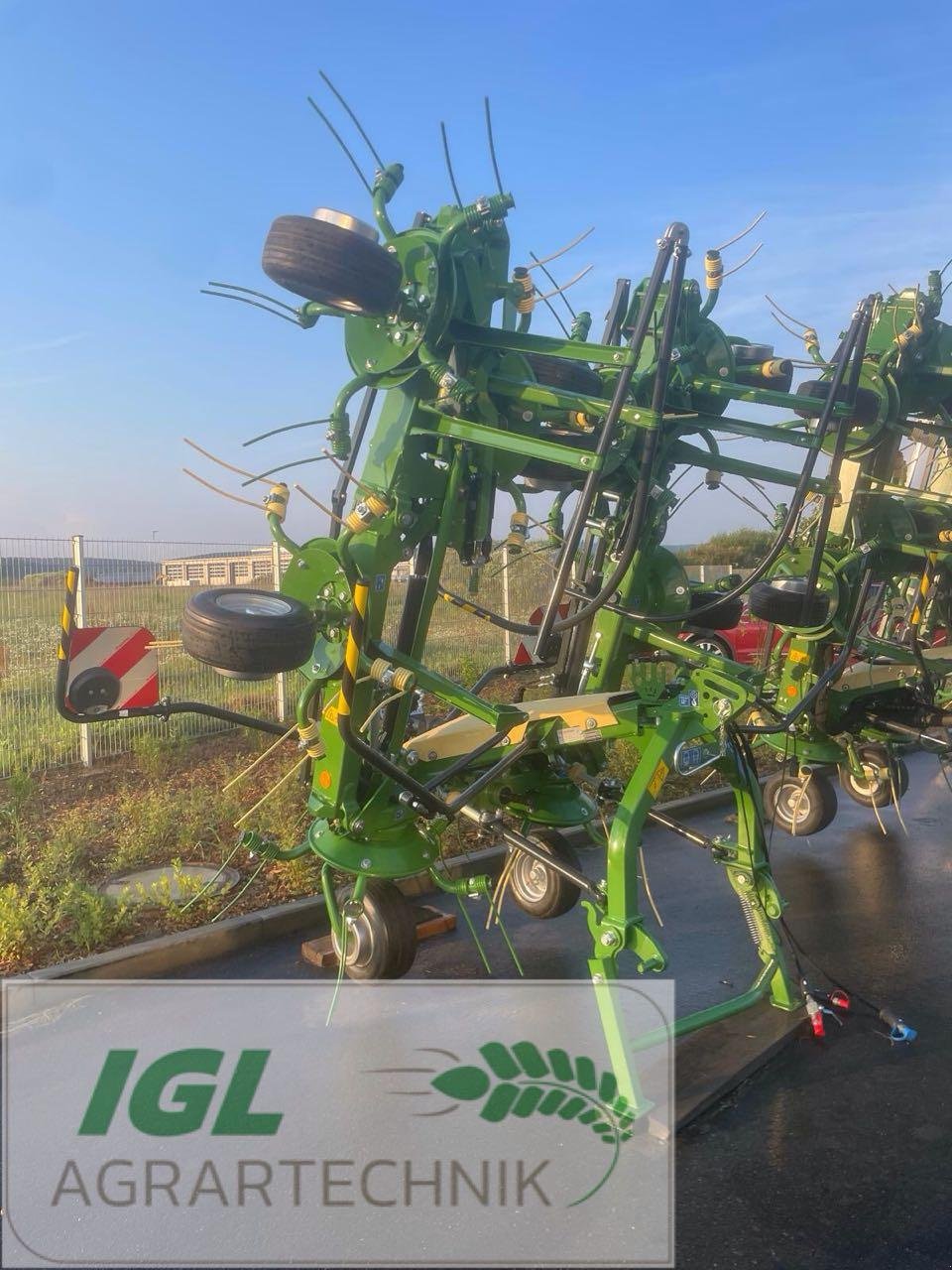 Kreiselheuer des Typs Krone VENDRO 820 (KW103-14), Neumaschine in Nabburg (Bild 2)