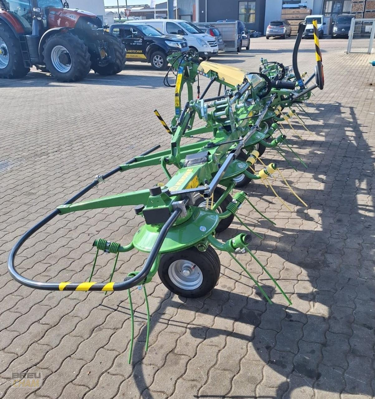 Kreiselheuer Türe ait Krone Vendro 820, Neumaschine içinde Cham (resim 4)