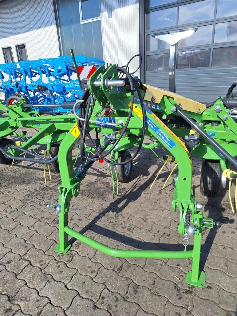 Kreiselheuer Türe ait Krone Vendro 820, Neumaschine içinde Cham (resim 5)