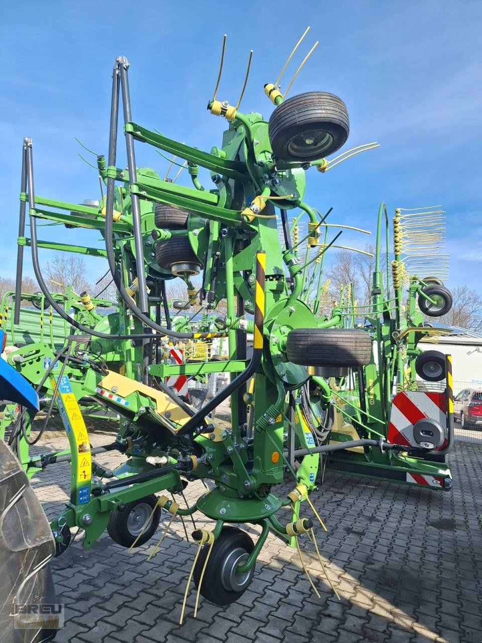 Kreiselheuer Türe ait Krone Vendro 820, Neumaschine içinde Cham (resim 13)