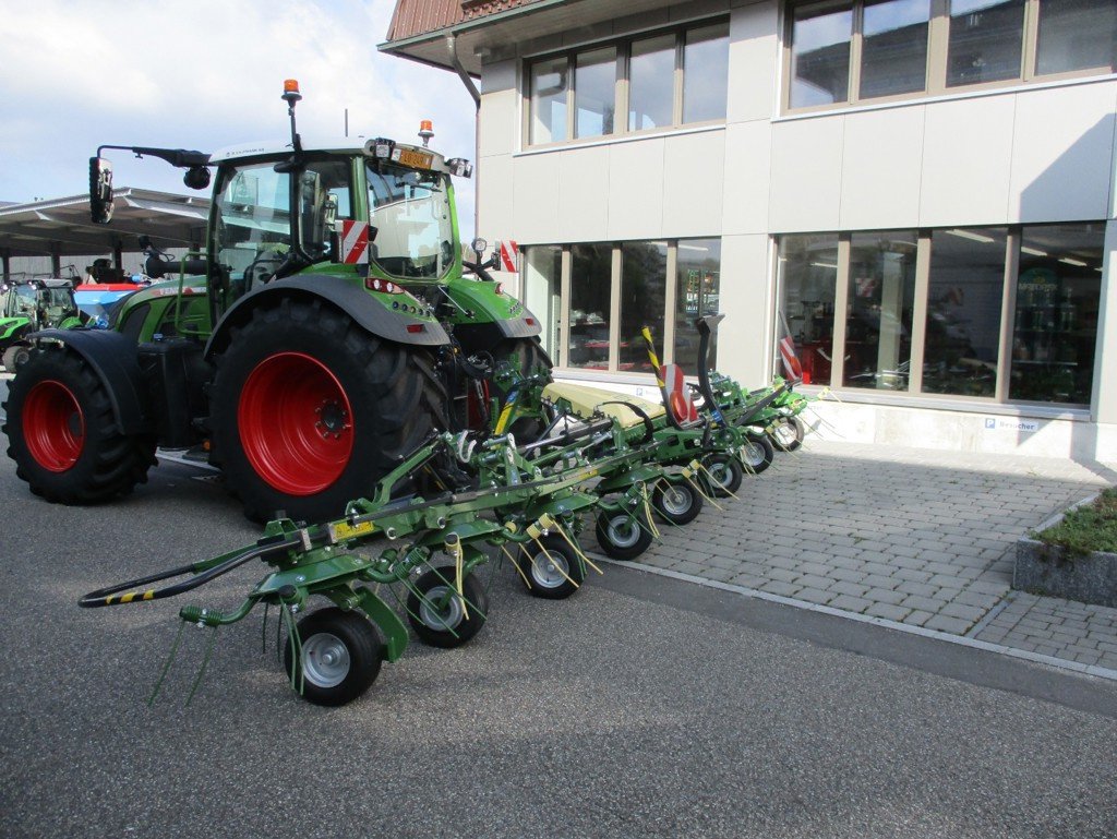 Kreiselheuer типа Krone Vendro 820, Neumaschine в Grosswangen (Фотография 8)